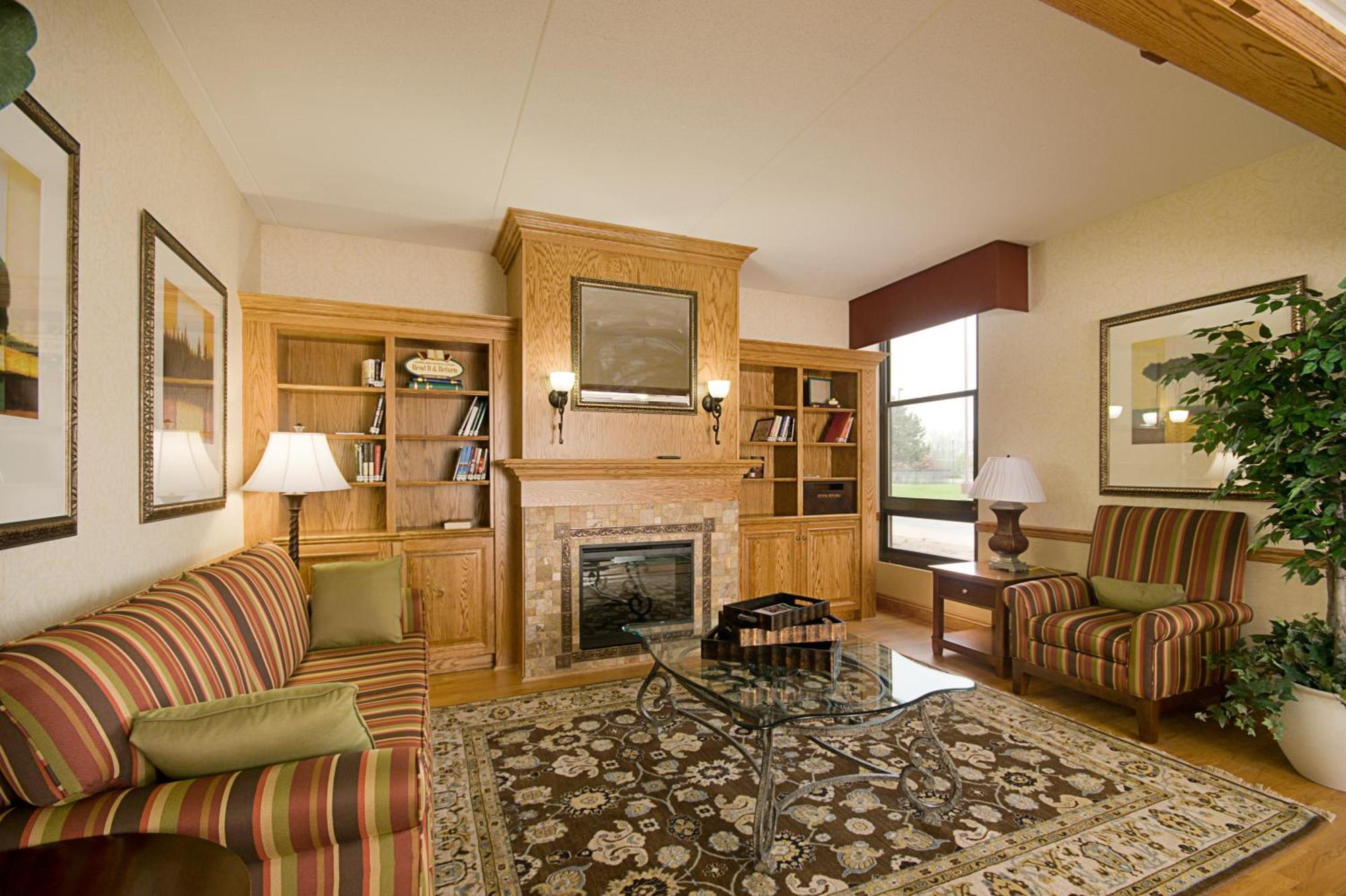 Quality Inn & Suites Saginaw Δωμάτιο φωτογραφία